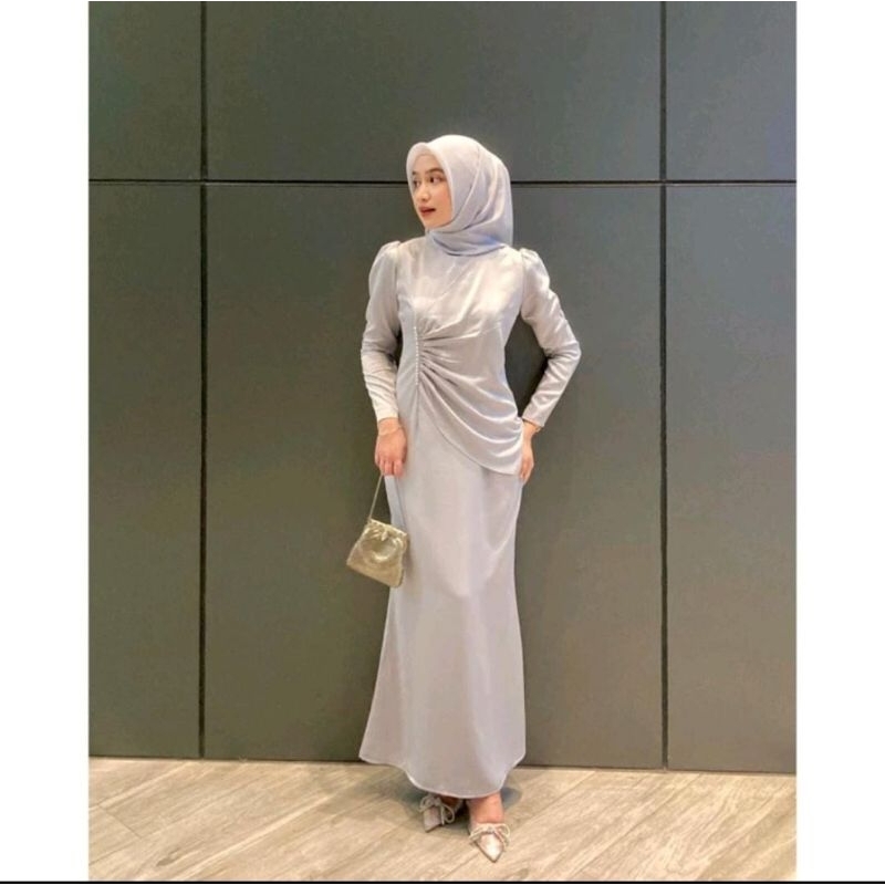 Diva Dress Luxury Party Dress / Maxmara Luxury ชุดเพื่อนเจ้าสาวทําจากกํามะหยี่ซาตินกึ่งนางเงือก
