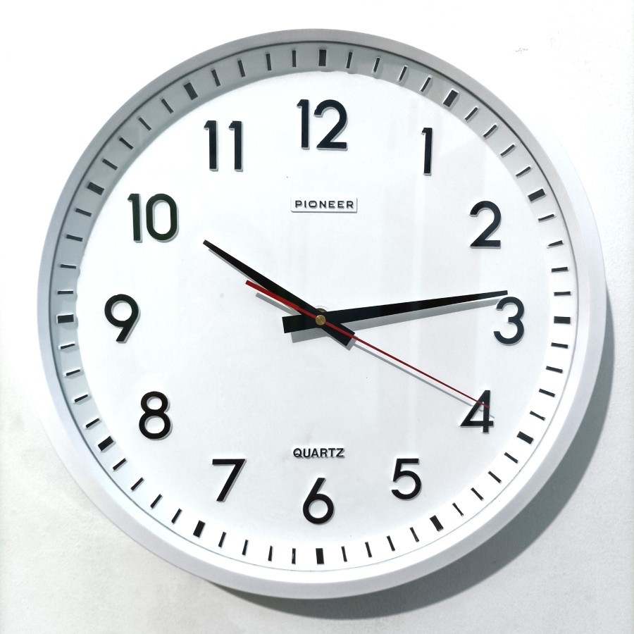 นาฬิกาแขวน Pioneer PT T806 พร้อมสไตล์โมเดิร์นลําลองสีขาวหรูหรา
