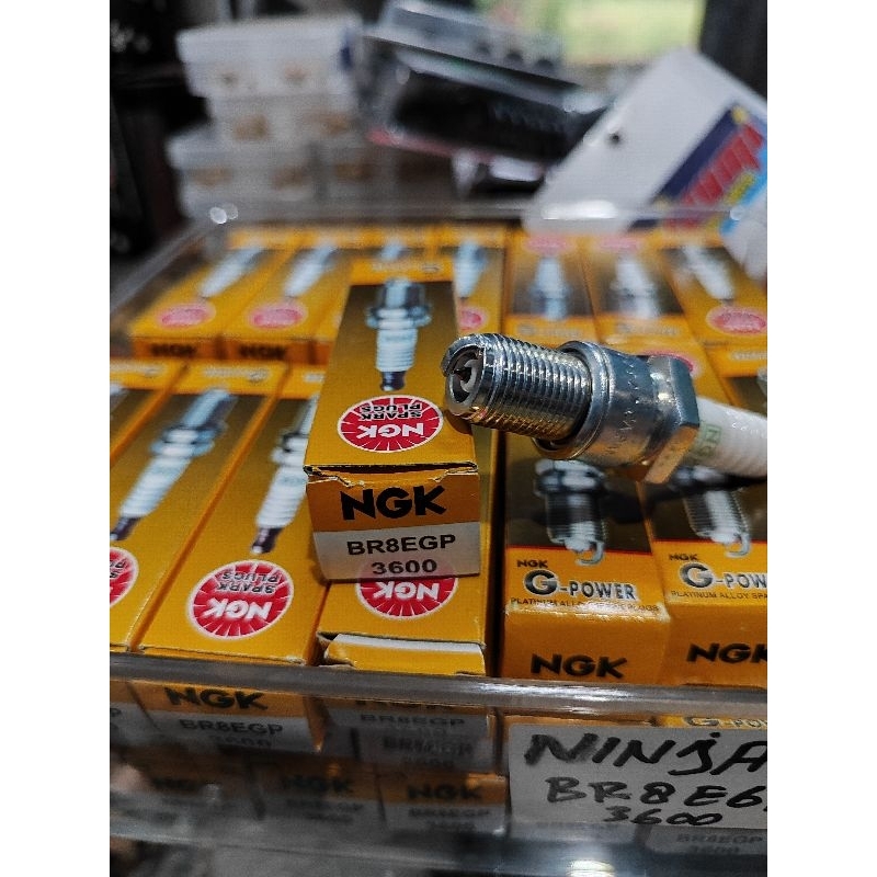 หัวเทียน NGK gpower BR8EGP ninja R SS RR satria 2 จังหวะ 125z