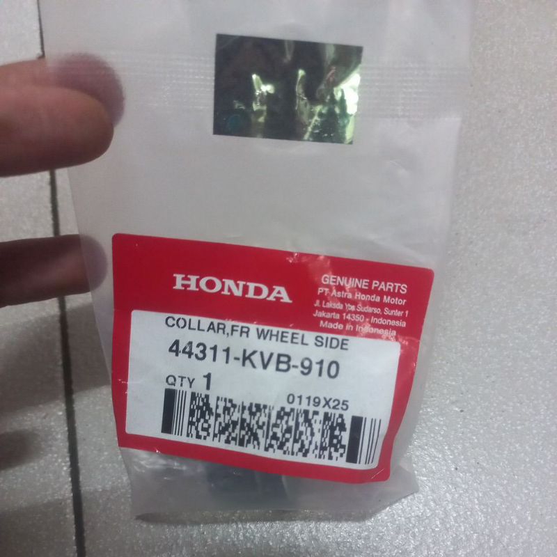 44311KVB910 – COLLAR FR WHEEL SIDE, แปรงล้อหน้าสําหรับ HONDA MATIC MOTORCYCLES ORIGINAL AM