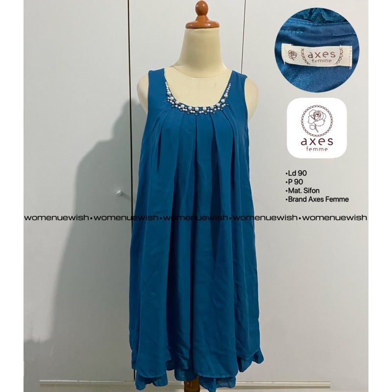 เดรสแขนกุด Axes femme