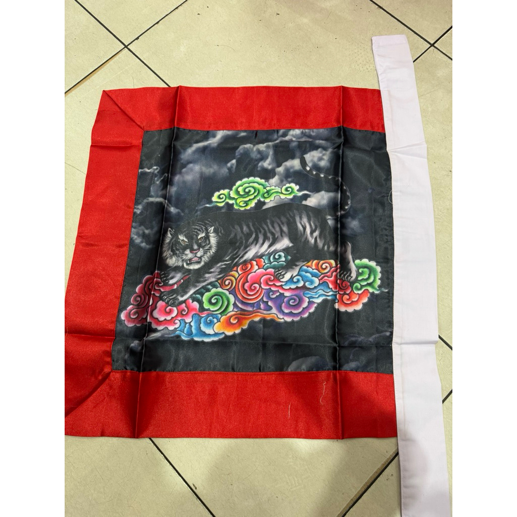 ธงเสือดํา ciu ling - o ho ciong kun 55cm x 55cm