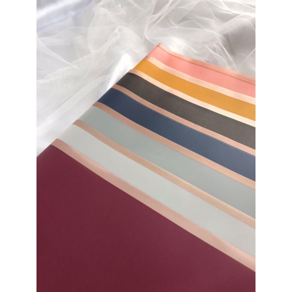 GOLD LIST BOUQUET PAPER / GOLD FRAME CELLOPHANE PAPER / BOUQUET WRAPPING PAPER / กระดาษฟอยล์