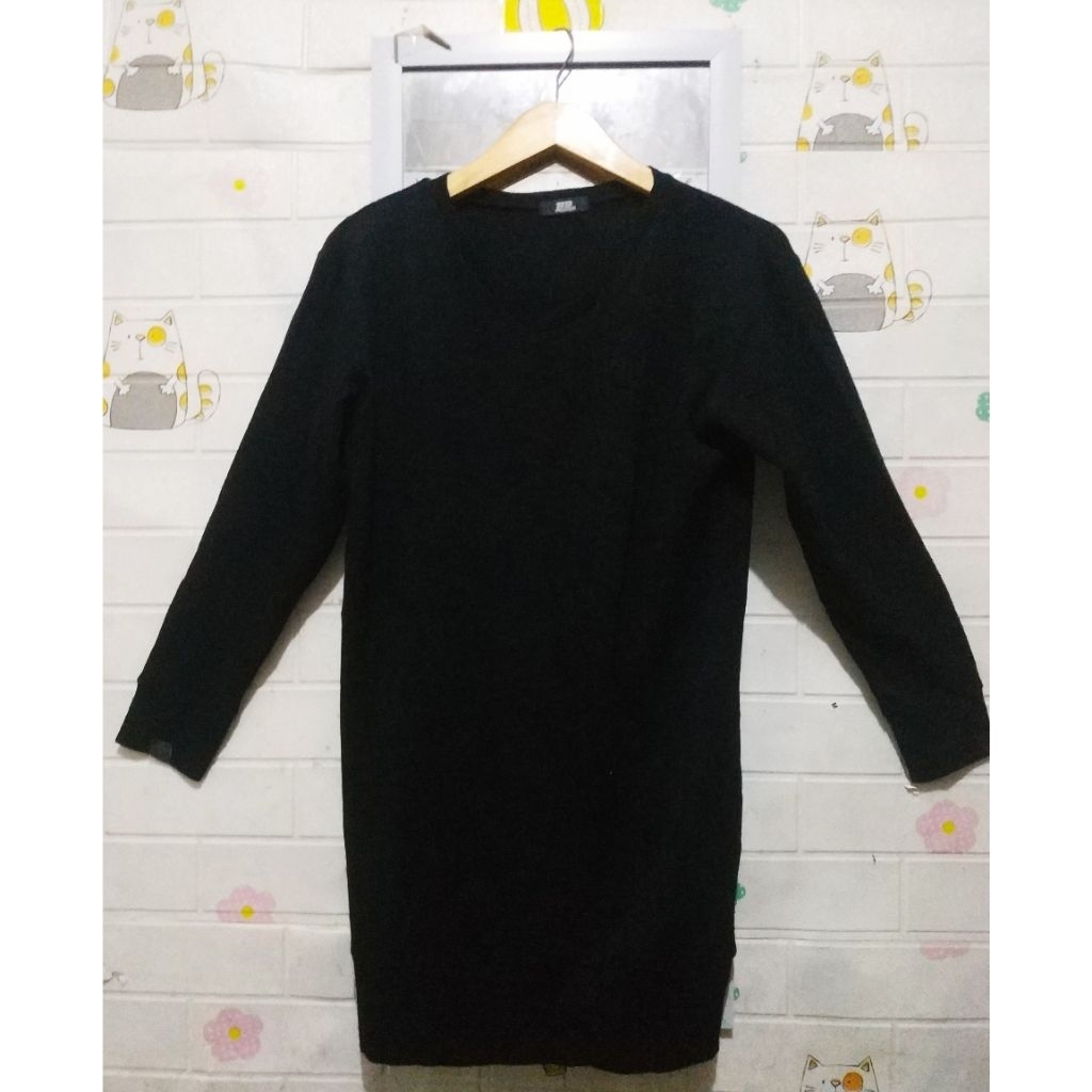 เสื้อสเวตเตอร์ผู้หญิง Preloved วัสดุยางยืด แบรนด์ RR/OR109