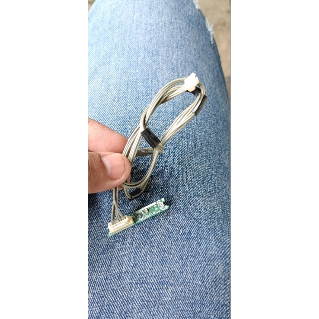 Ir sensor รีโมททีวี led คมชัด 2t-c50ad1i 2T-C50AD1I ORIGINAL