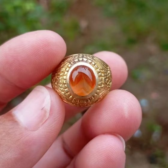 แหวนธรรมชาติ uphold drajat