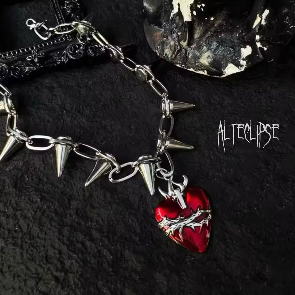 Alteclipse Bloody Spike Heart Necklace // N52 Bloody Heart Necklace, Gothic Spike Choker, Punk Heart
