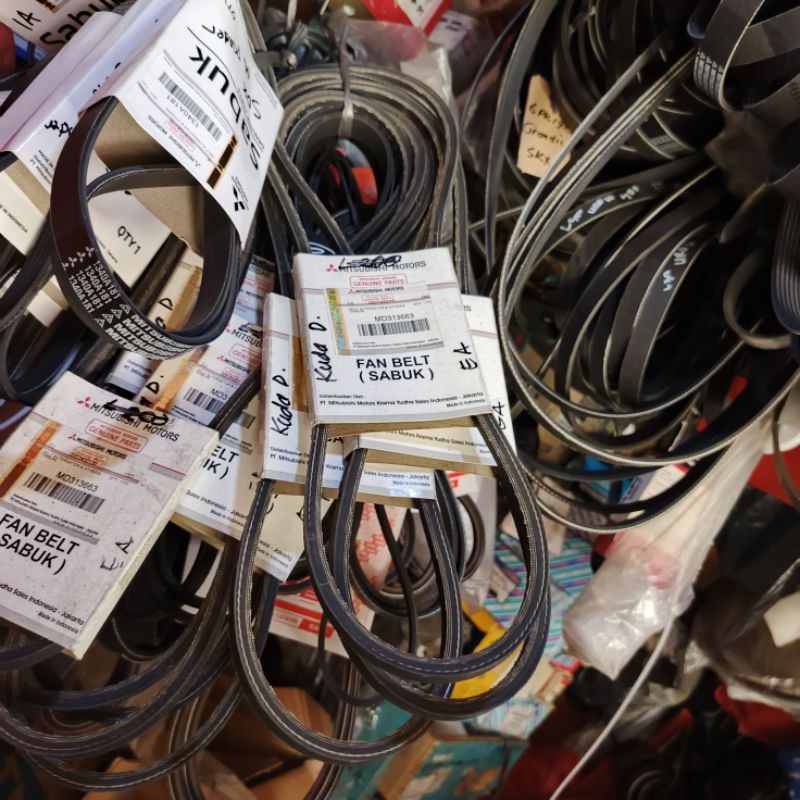 ORIGINAL MITSUBISHI DIESEL HORSE ALTERNATOR เข็มขัดพัดลม MD313663