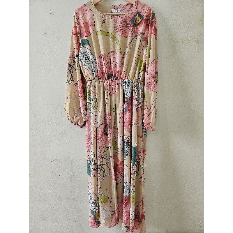 Preloved 1xwear ชุดเดรสผู้หญิงมุสลิม