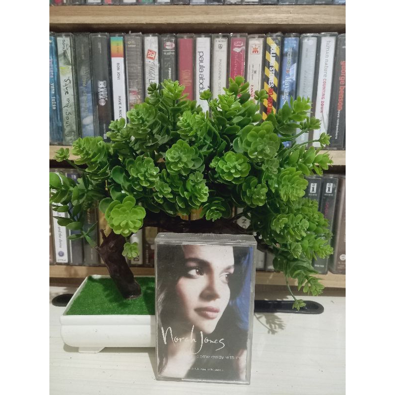 NORAH JONES เทปคาสเซ็ท