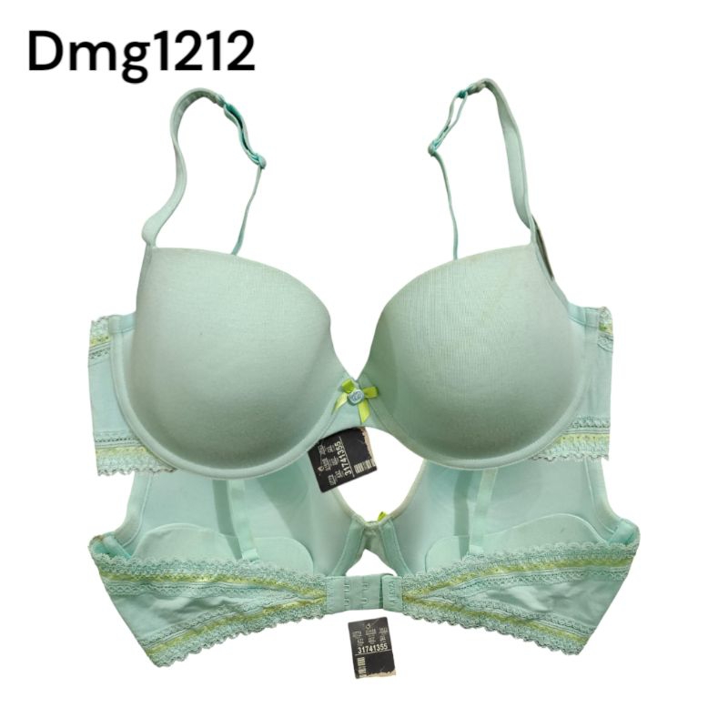 J Dmg12 บราแบรนด์ By La Senza บราโฟมแบบมีสาย Riject bra ไซส์ 32 38 40