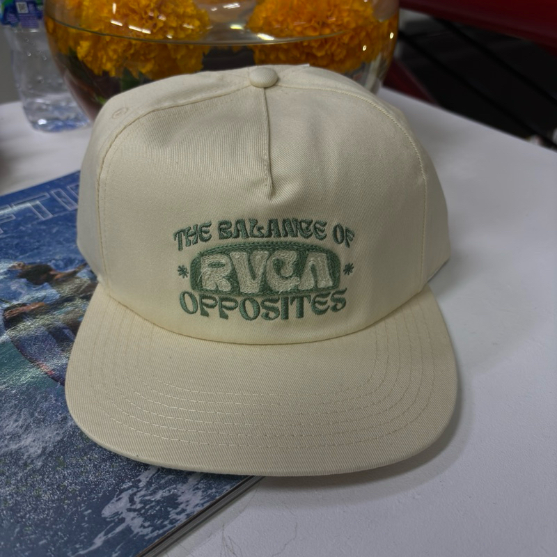 หมวก Rvca***********