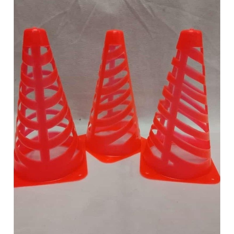 CONES FOR FOOTBALL TRAINING / CONES / BOWL CONES