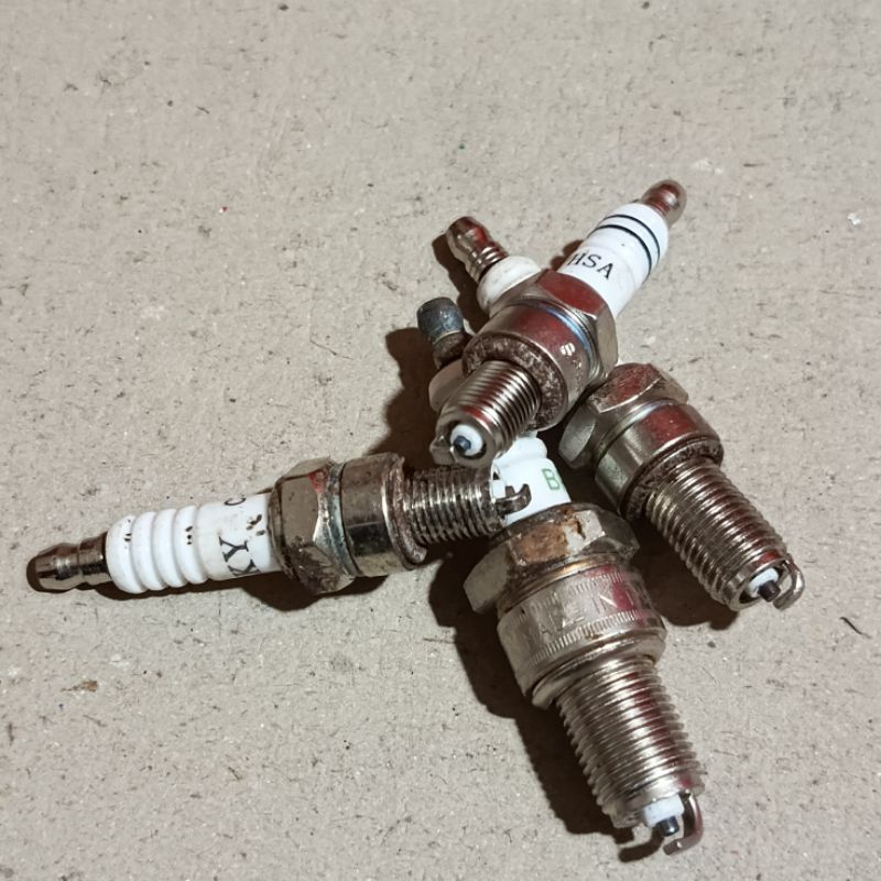 ขนาดเล็ก RUST-RESISTANT SPARK PLUG RANDOM ยี่ห้อรถจักรยานยนต์รถ 2T 4T BEBEK MATIC GL SATRIA C7 BP7 D