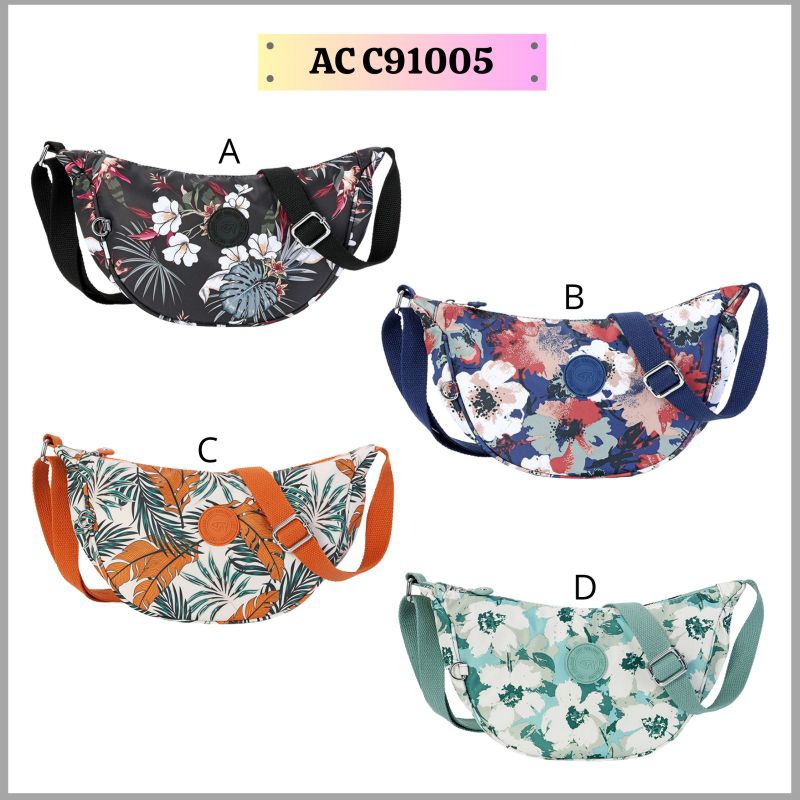 กระเป๋าสะพายข้าง Half Moon Art Color C91005