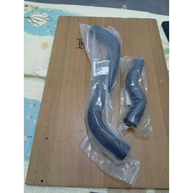 Corolla great AE 101 ท่อหม้อน้ําบนและล่าง