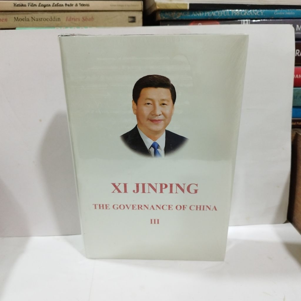 Xi Jinping : The Governance Of China III (ต้นฉบับ)