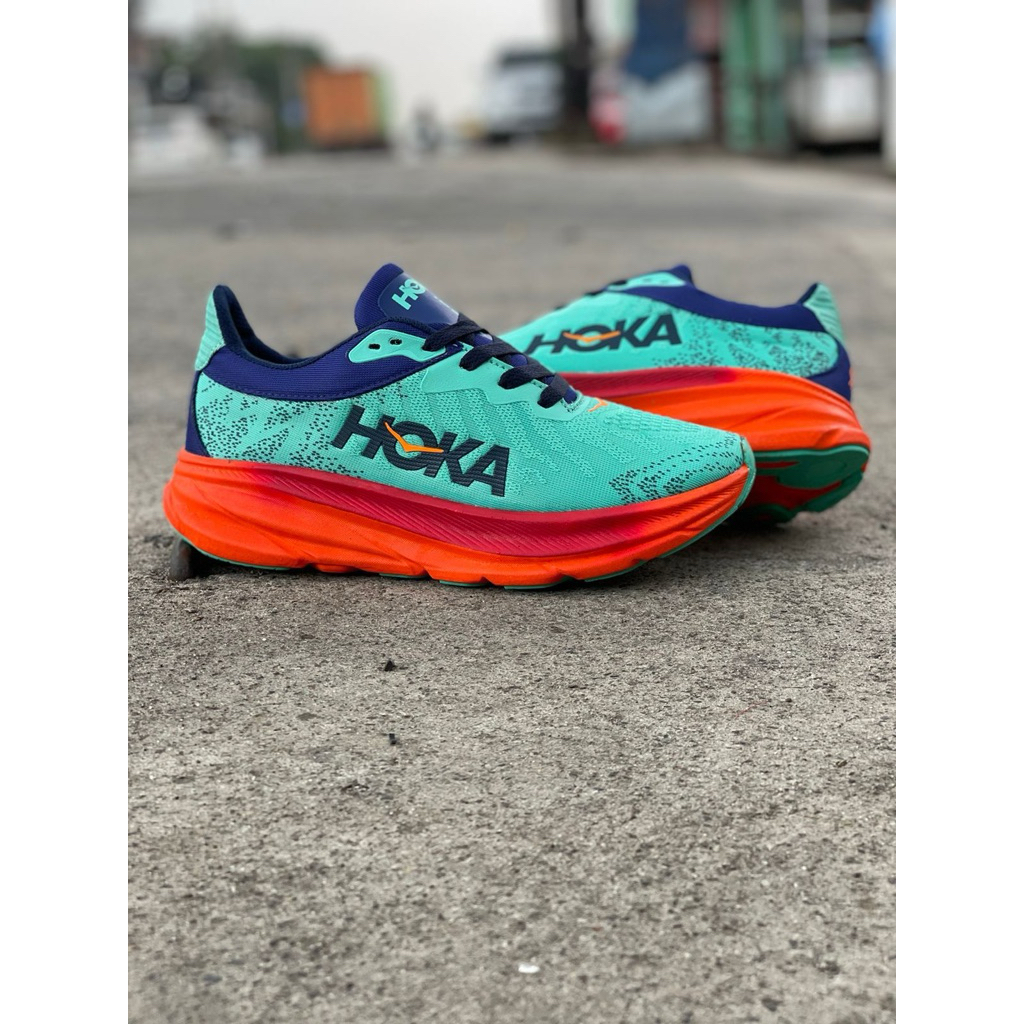 รองเท้าผ้าใบ HOKA RUNNING PREMIUM
