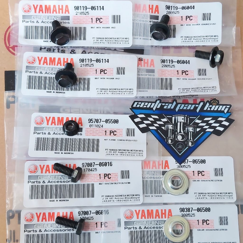 ORIGINAL YAMAHA RXZ REAR FENDER BOLT, COLLAR, NUT 90119-06044 90119-06114 97007-06016 95707-05500
