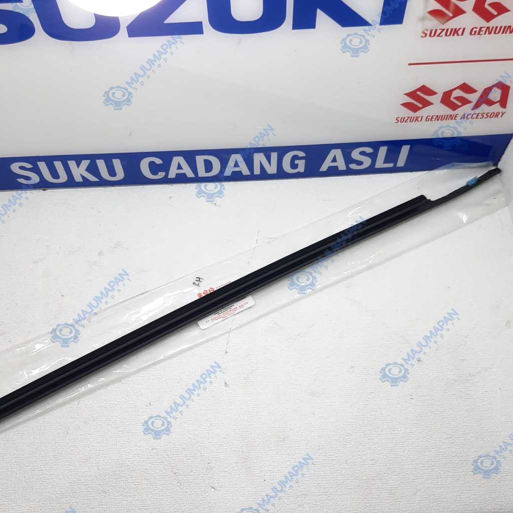 WEATHERSTRIP ด้านหลังกระจกยาง SEAM SUZUKI KARIMUN WAGON R WETHERSTRIP WEATHER WETHER STRIP ORIGINAL 