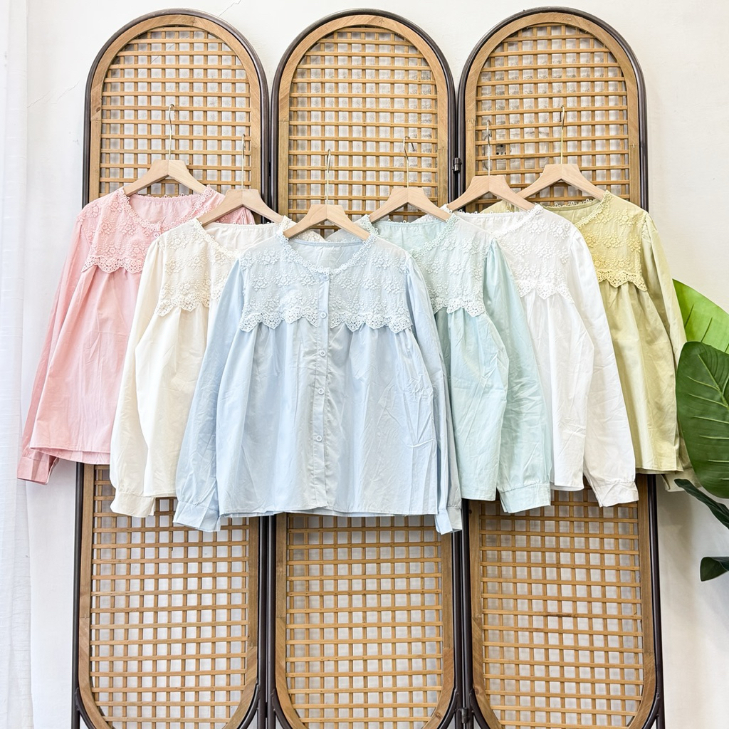 3596 เสื้อนําเข้า AUDIA