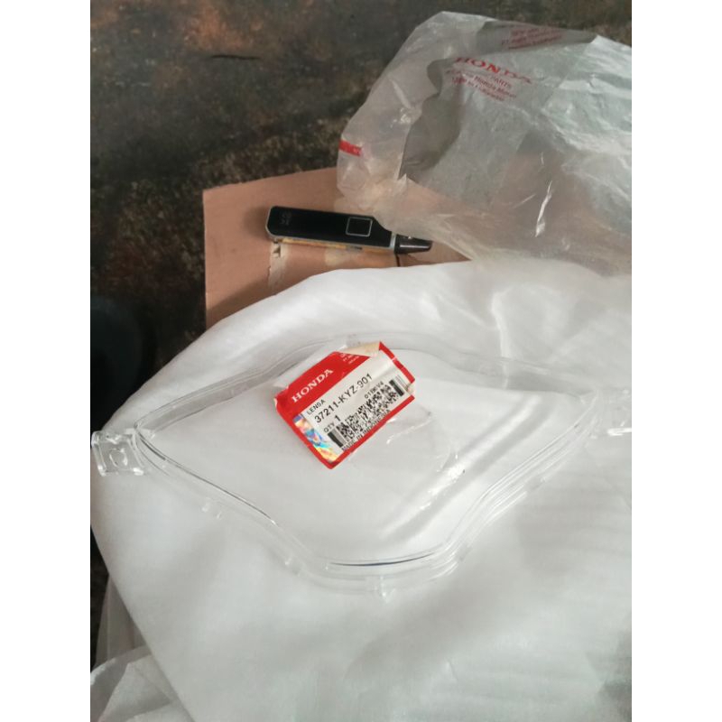 37211KYZ901 37211-KYZ-901 MIKA SPEEDOMETER SUPRA X 125 HELM IN ORIGINAL