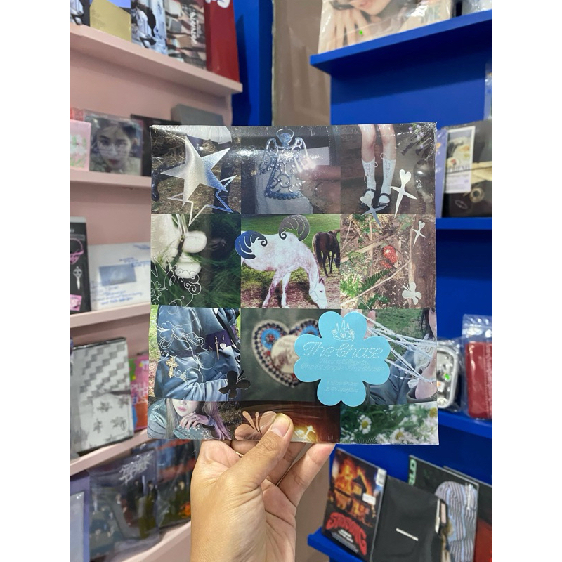 HEARTS2HEARTS ALBUM - THE CHASE (เวอร์ชั่นแพ็ค)