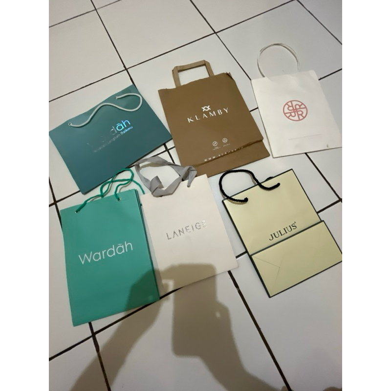 ถุงกระดาษ NADA.KLAMBY.RIAMIRANDA❌LANEIGE✔️WARDAH WARDAH WARDAH✔️