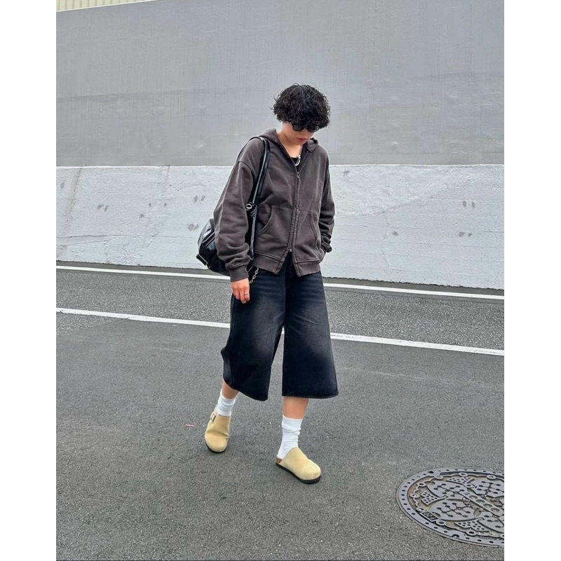 TheGirlHouse - JORTS BAGGY SHORT JEANS สําหรับผู้ชายและผู้หญิง UNISEX