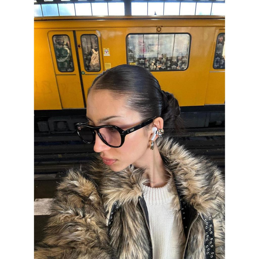 READY แว่นสไตล์เกาหลี / แว่นป้องกันUv พรีเมี่ยม OAA 1984