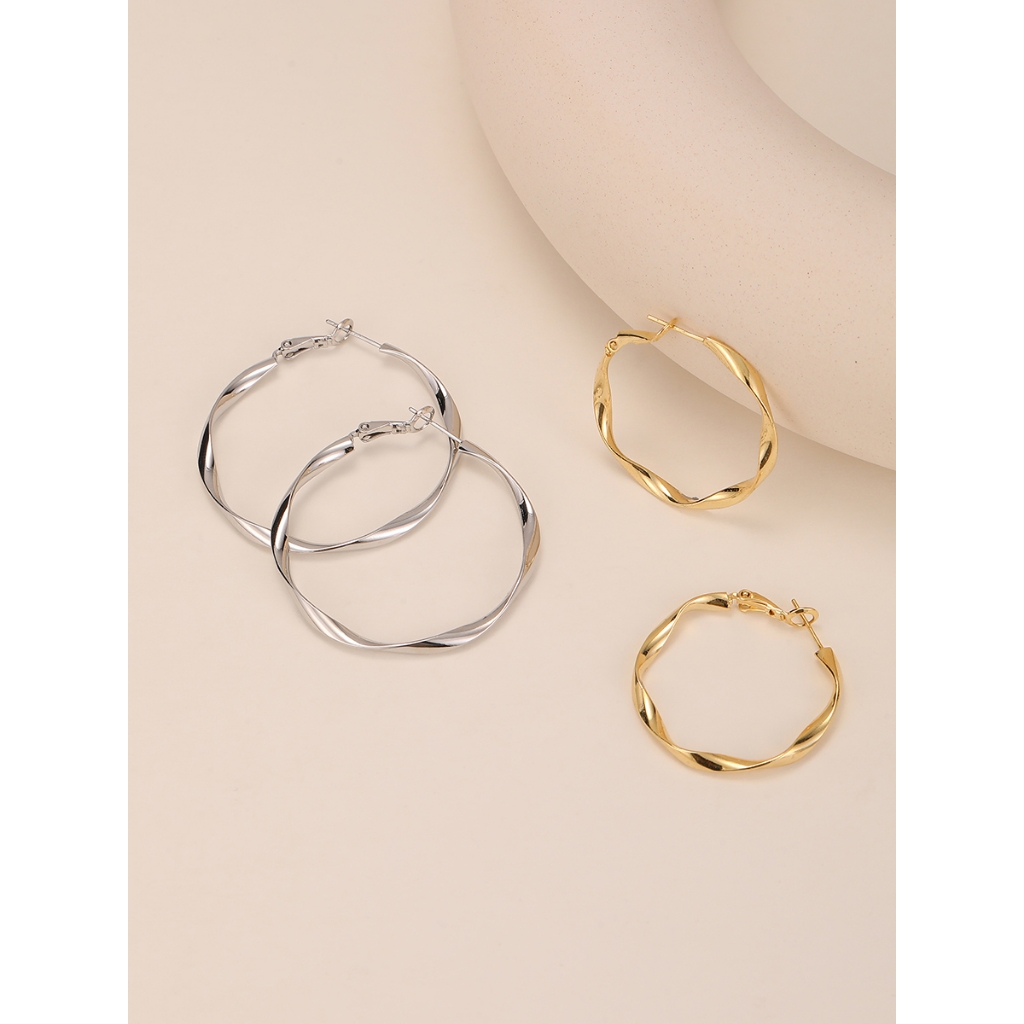 TOMBOL ARSIS Moebius วงกลมต่างหูการออกแบบระดับไฮเอนด์ผู้หญิงอารมณ์ปุ่มหู