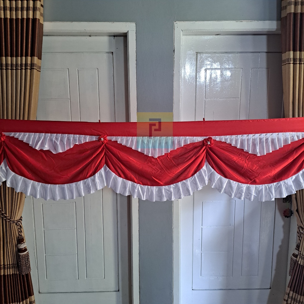 MERAH BEAUTIFUL RED AND WHITE MEDIUM TASSEL BACKGROUND FLAG