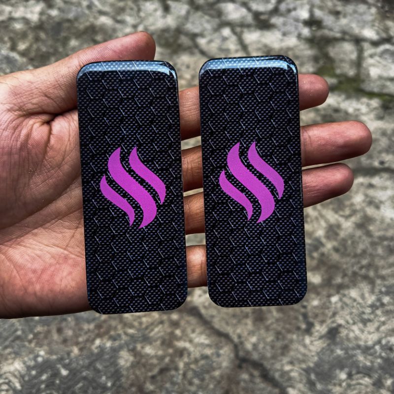 โลโก้คาร์บอนสีดํา สีชมพู T99 บทคัดย่อ