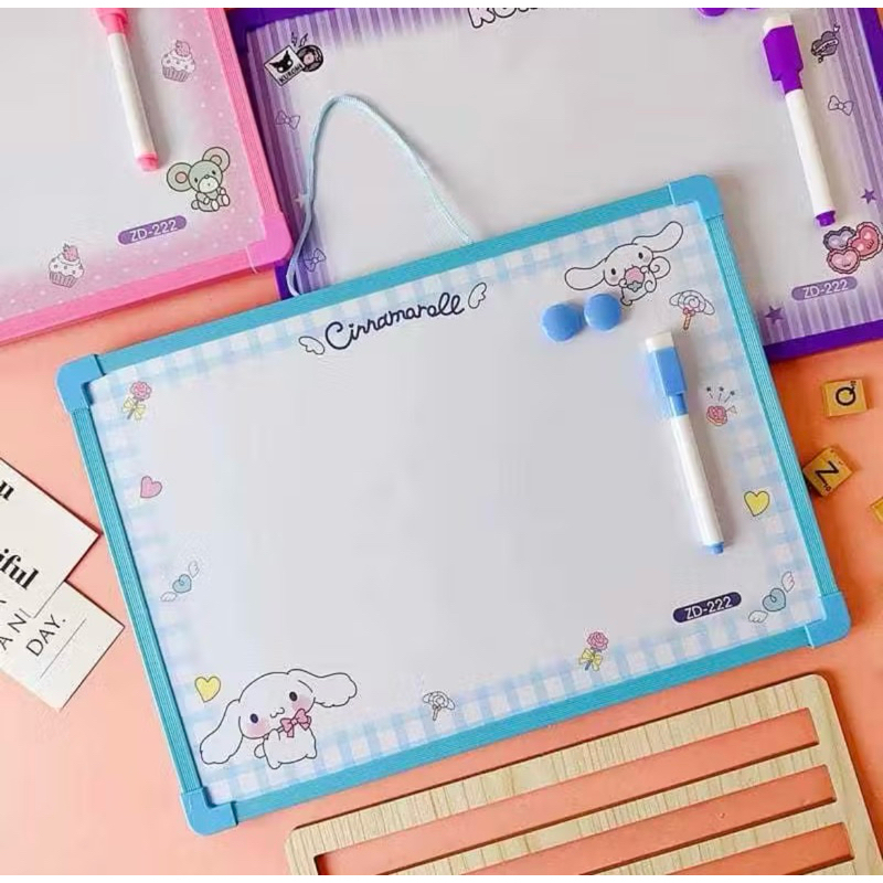 HAANGING WHITEBOARD/CHARACTER WHITEBOARD