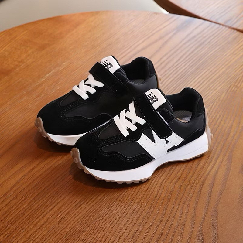 IMPORTED WHITE BOYS Shoes / Sport Shoes MP688 - YY8321 สีดํา