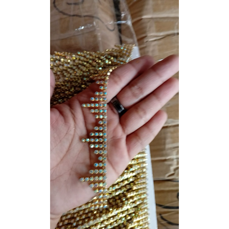 [ROLL] Diamond Sequin Application Pyramid Model Plastic Base Accessories