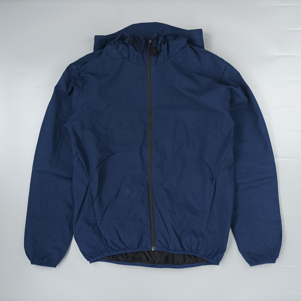 GU เสื้อกันฝนกันน้ํา ไซส์ S H009