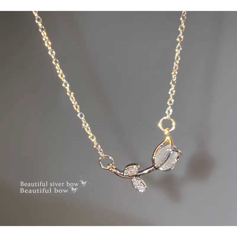 K-FL001 สร้อยคอผู้หญิงดอกไม้ - รุ่นสาวทุกวัน