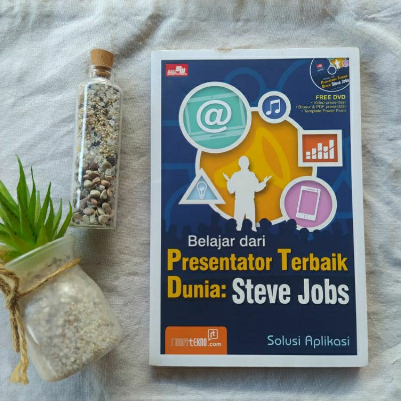 หนังสือต้นฉบับก่อนรัก "เรียนรู้จากการนําเสนอที่ดีที่สุดของโลก: Steve Jobs" โดย Steve Jobs ฟรี CD Cas