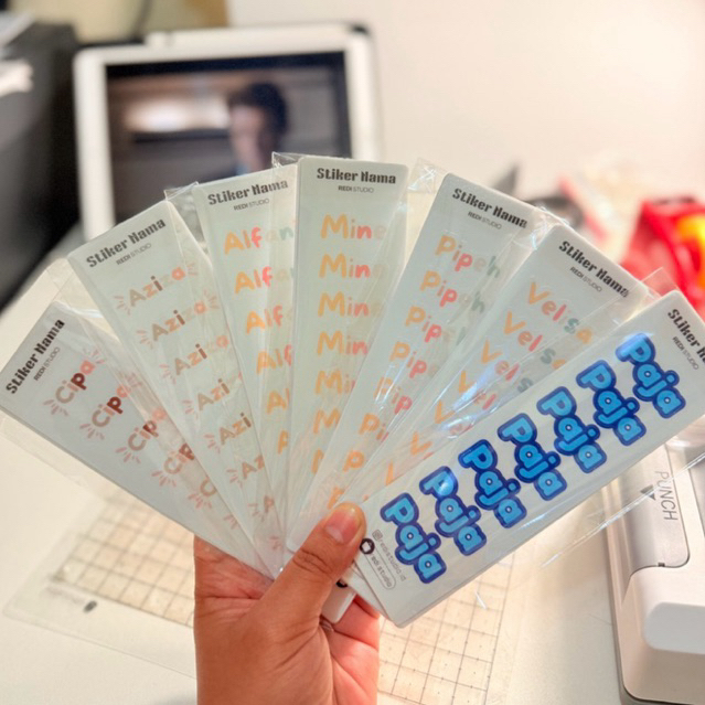 [REDISTUDIO] CHILDRENS NAME STICKER LABEL WATERPROOF CUSTOM NAME STICKER