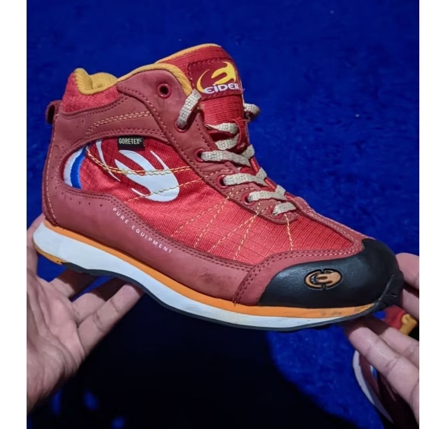 รองเท้าปีนเขาปีนเขา Eider Goretex เรียบ ไม่มีลบ