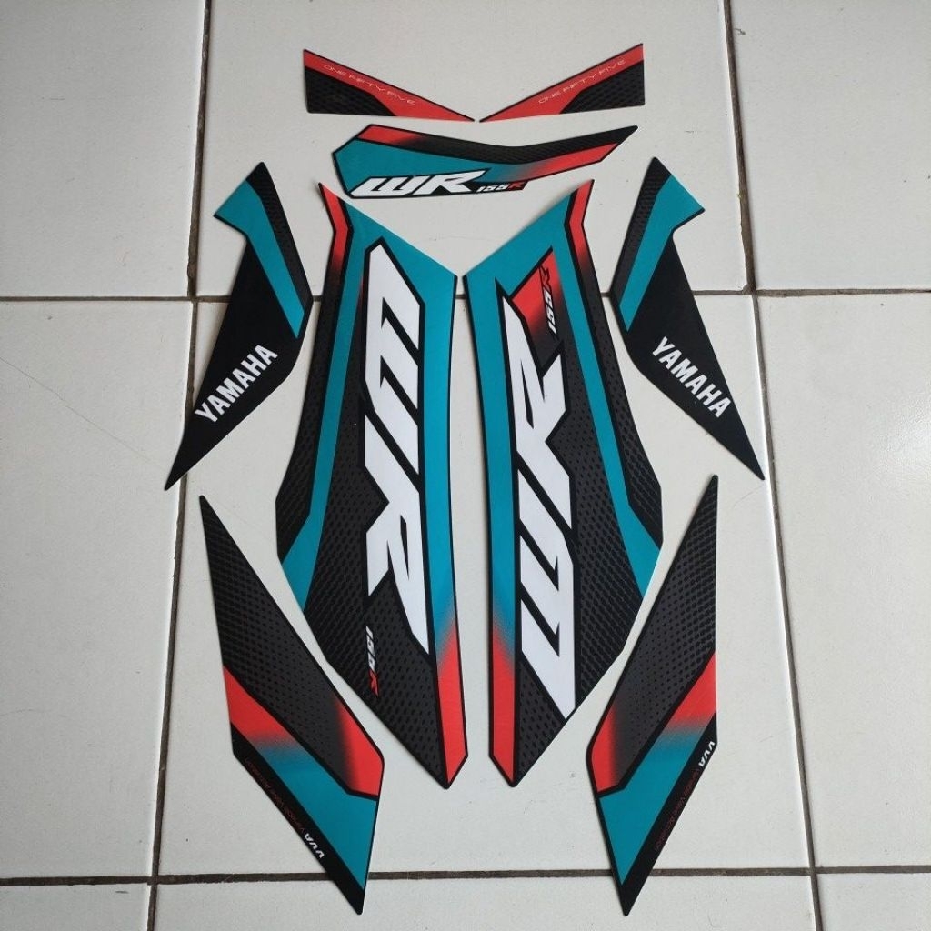 Yamaha WR 155 R Striping 2025 Black Tosca Standard Trim