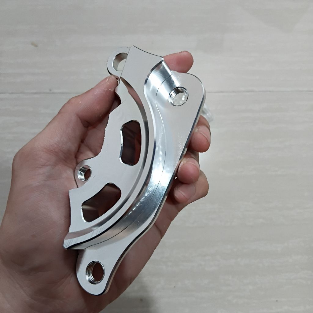 ขายึดคาลิปเปอร์ mio mio smile mio m3 jupiter z1 vega r ใหม่