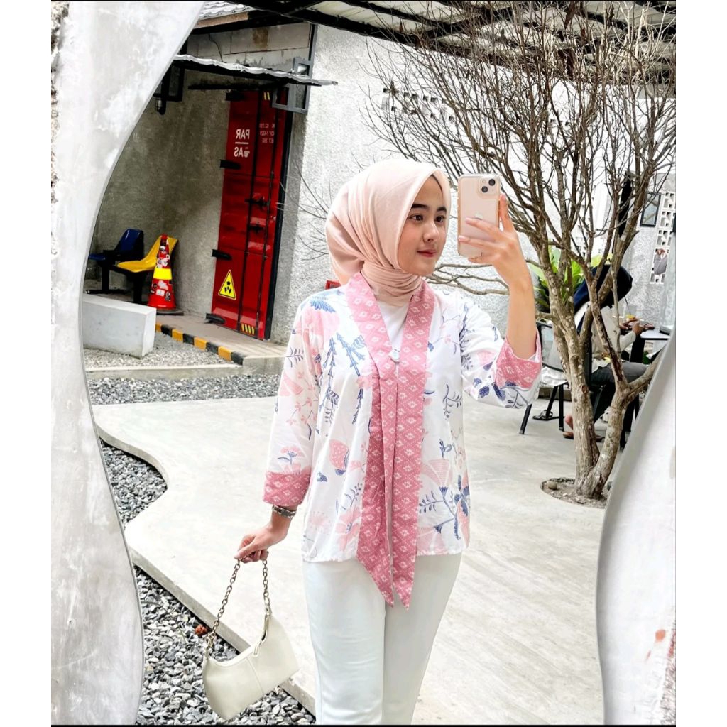 AMANDA MONALISA MODERN WOMENS BATIK CLOTHES M, L, XL ของแท้จาก PEKALONGAN