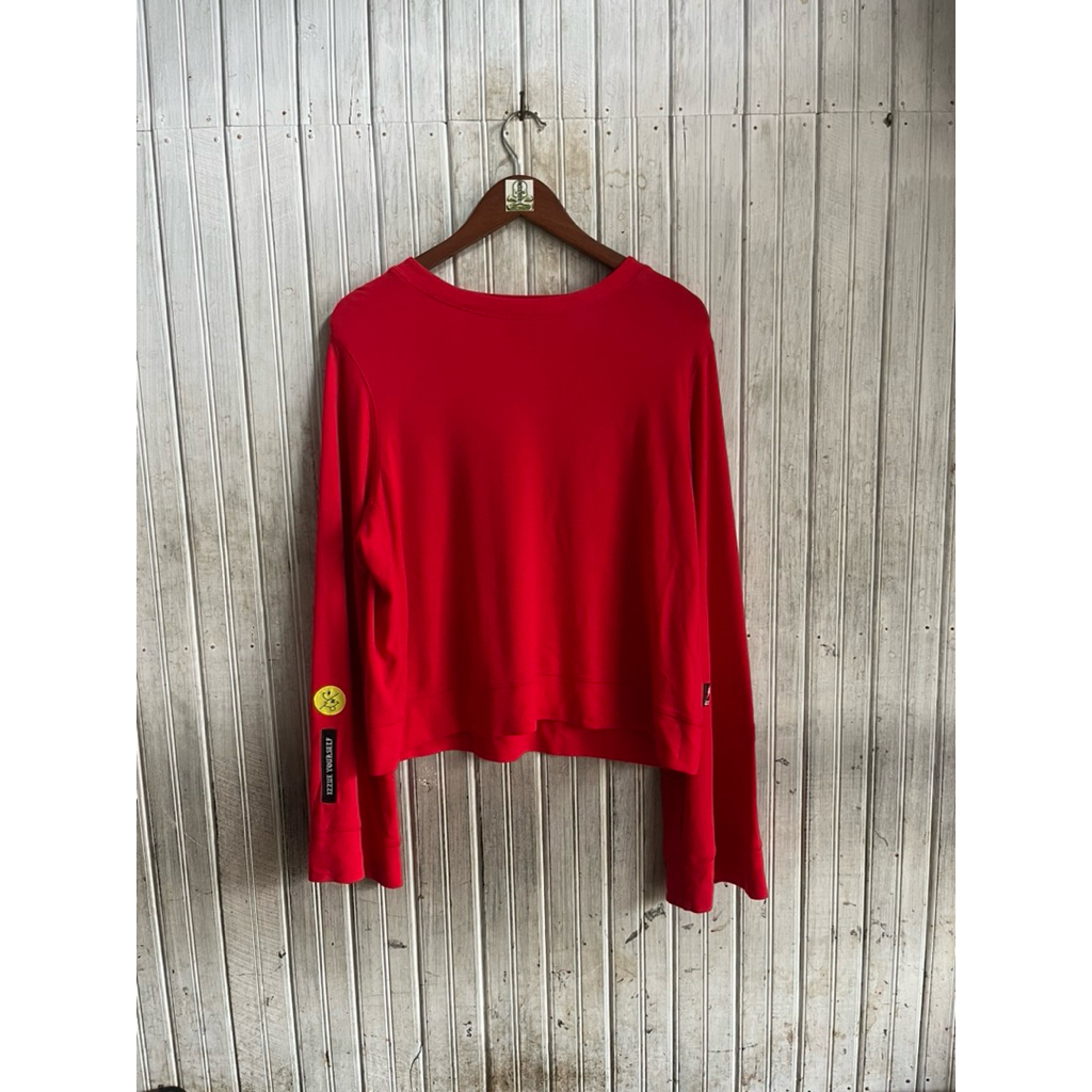 Crewneck Crop Izzue*