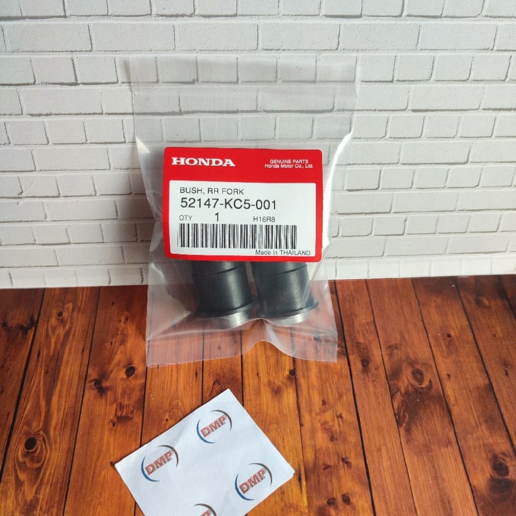 52147-KC5-001 Fork Boss Arm Boss HONDA TIGER Thailand