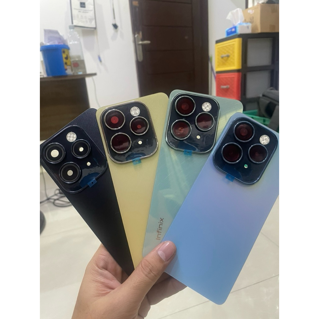 Backdoor + วงแหวนกล้อง INFINIX HOT 40 Pro X6837 - สีดํา