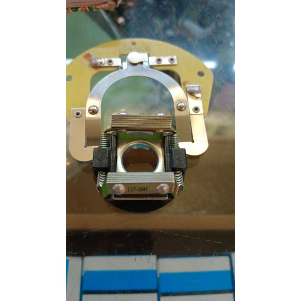 Platina แรงเหวี่ยง L17 สวิทช์แรงเหวี่ยง dynamo L17 154 Y