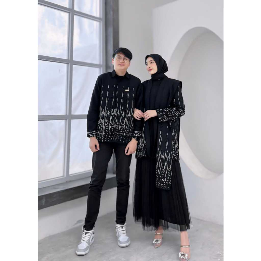 WIDURI BLACK FC COUPLE COUPLE COUPLE COUPLE COUPLE COUPLE PRIWEDING HARI RAYA TRADITIONAL TOP