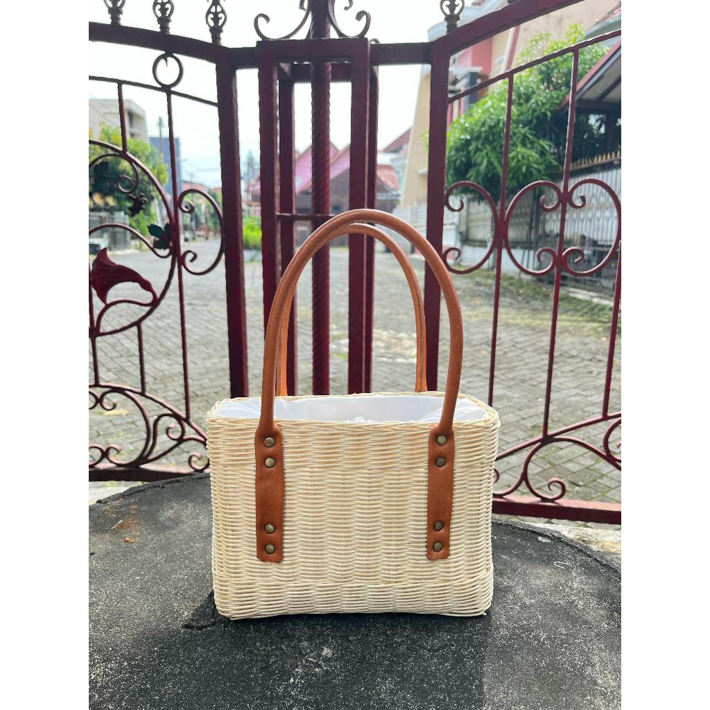 MAGARY BAGS - VANIKA RATTAN BAG - RATTAN BAG - กระเป๋าหนัง - WOVEN BAG - BEAUTIFUL BAG